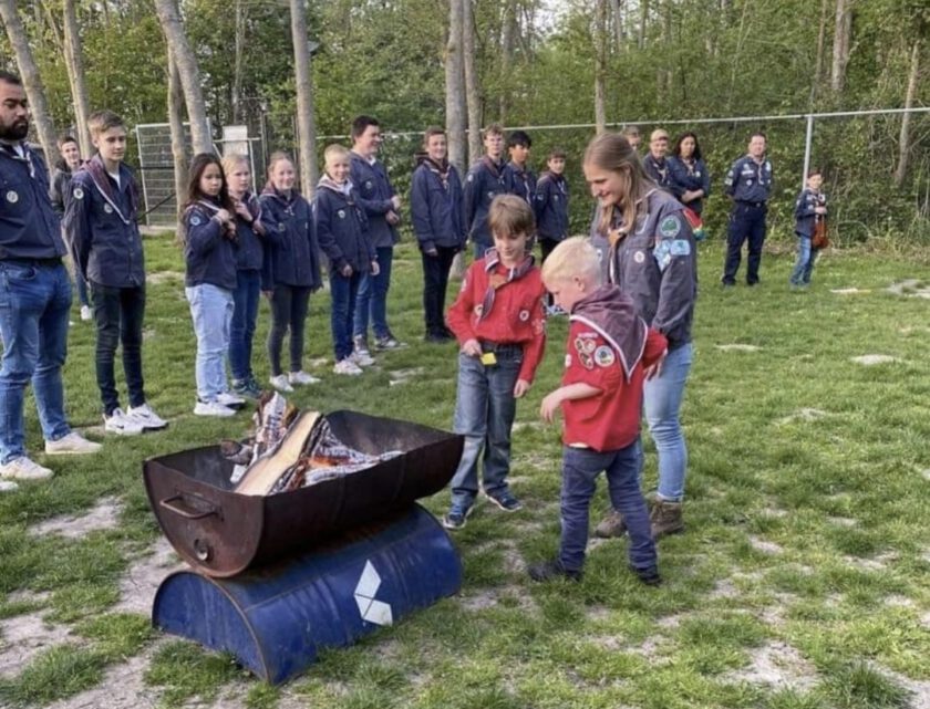 Scouting Dorus Rijkers Nesselande houdt herdenking met wensen voor de wereld